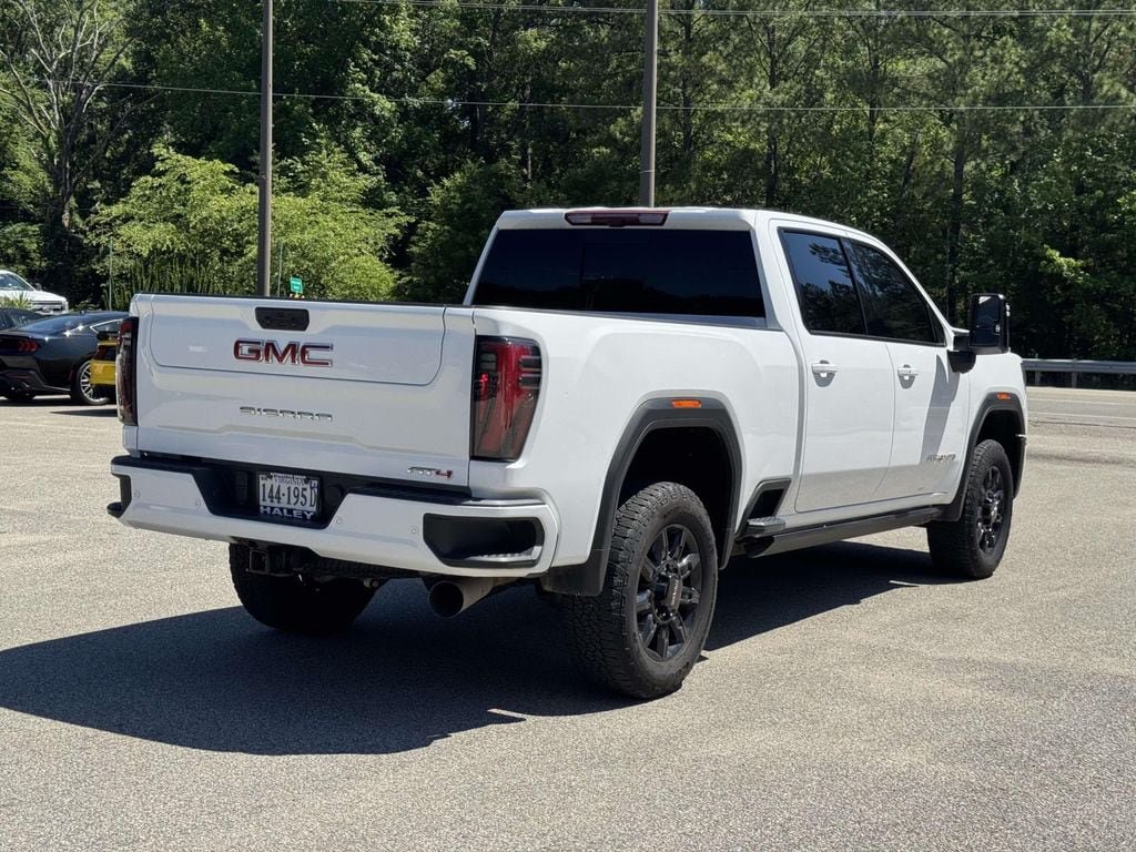 Used 2024 GMC Sierra 2500 AT4 w/ AT4 Premium Plus Package AWD/4WD image 22