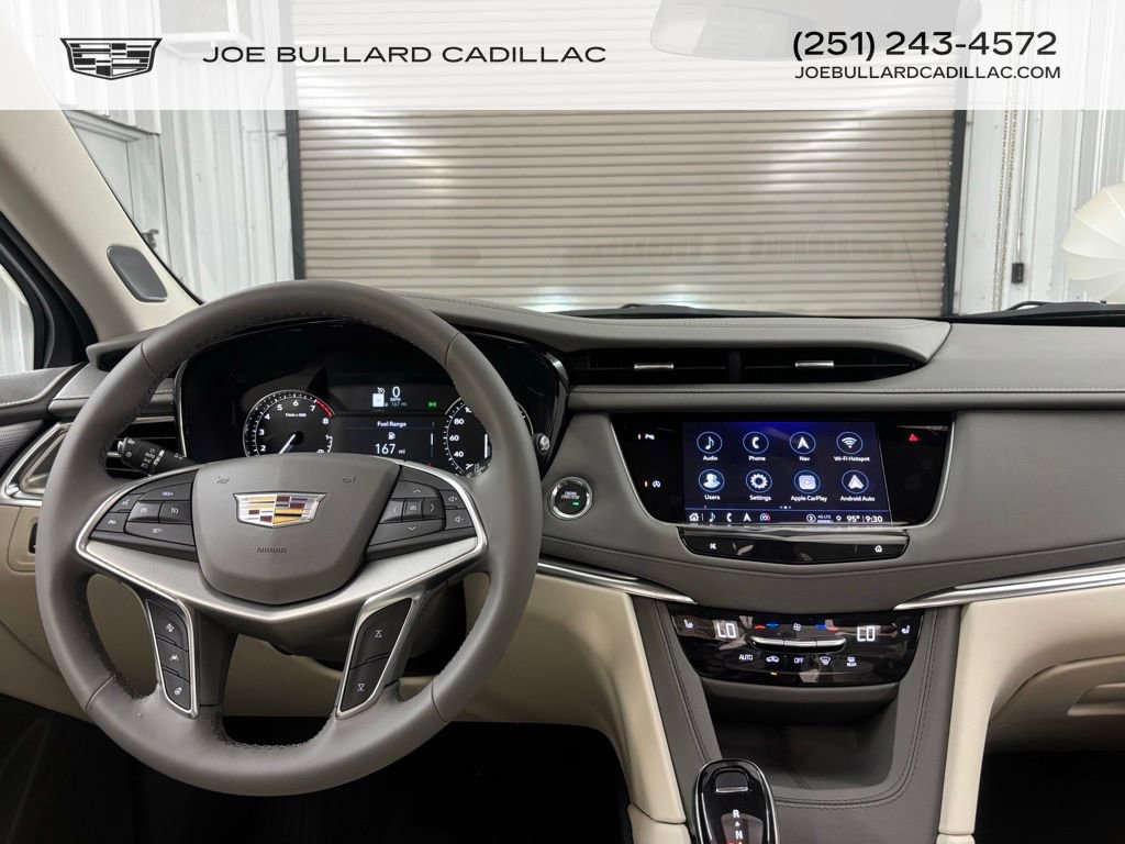New 2025 Cadillac XT5 Premium Luxury w/ LPO, Floor Liner Package image 33