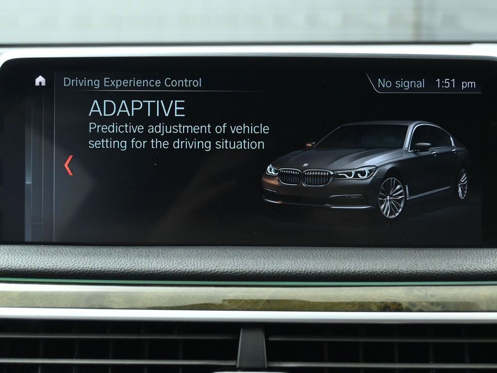 Used 2019 BMW 750i image 38