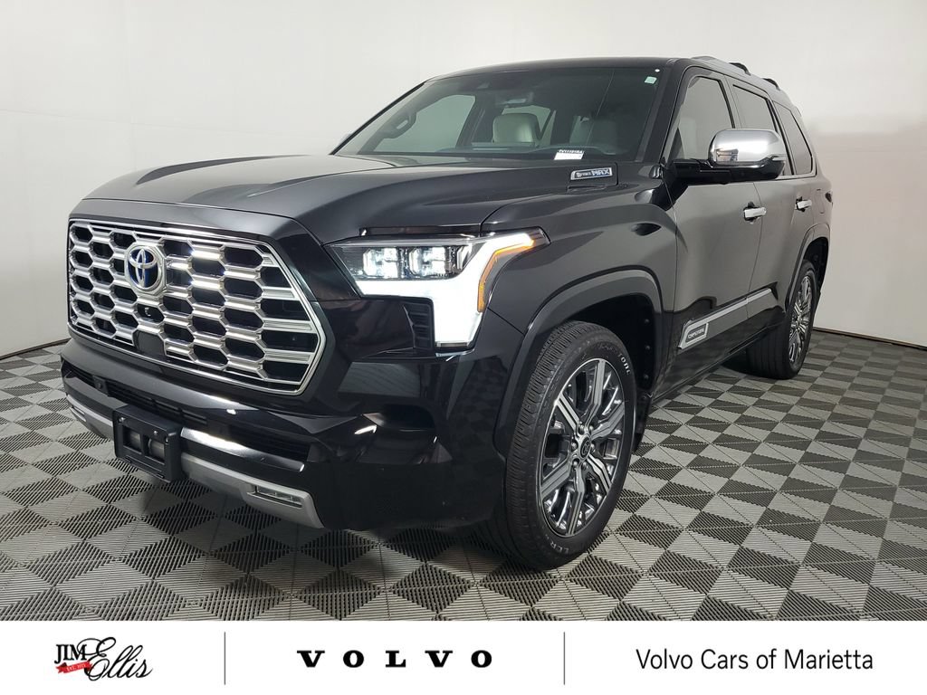 Used 2023 Toyota Sequoia Capstone AWD/4WD image 4
