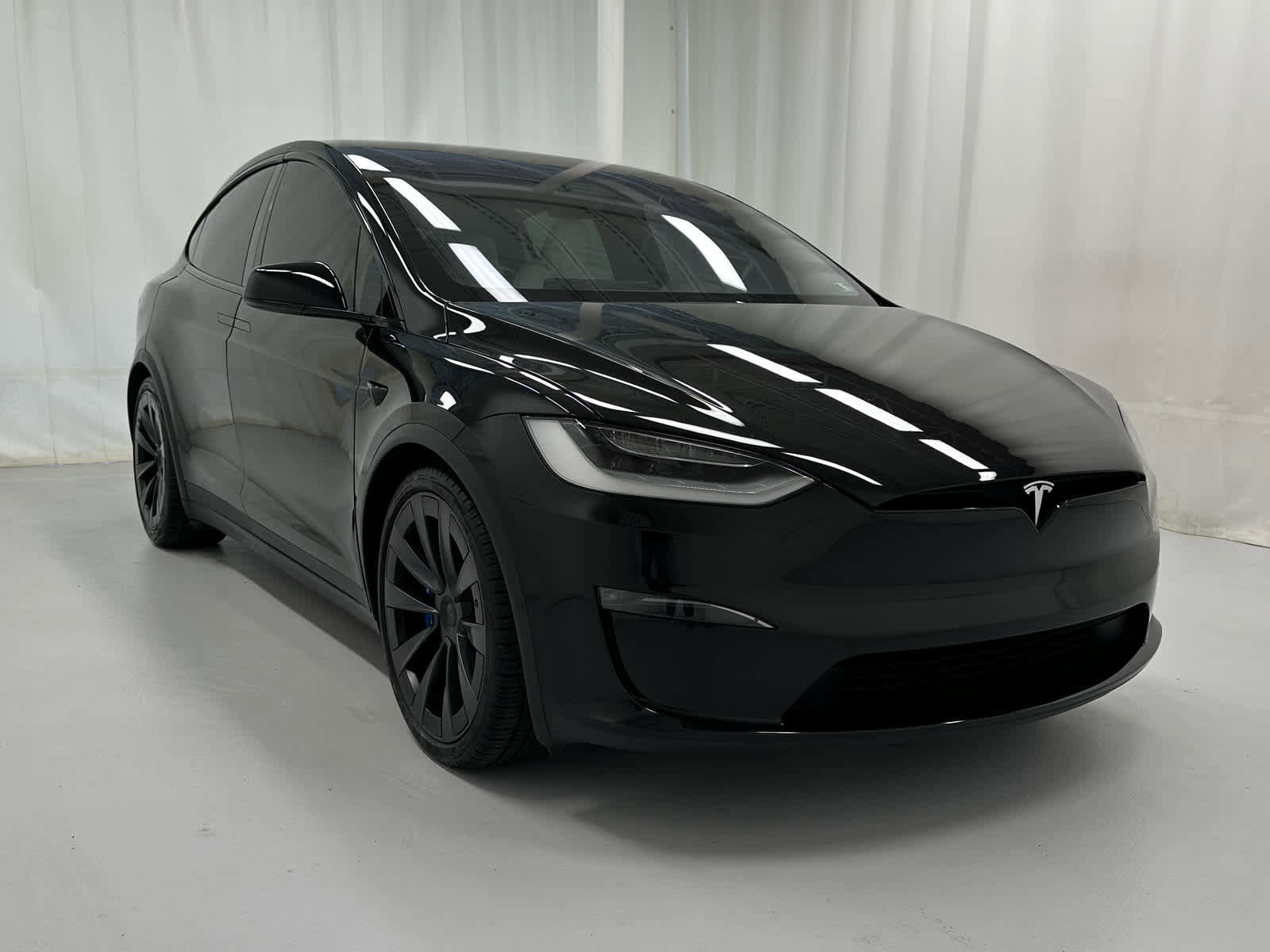 Used 2022 Tesla Model X AWD/4WD image 1