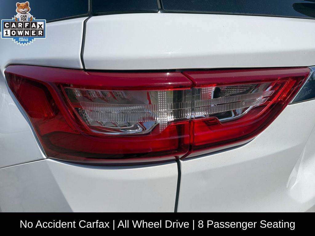 Used 2021 Chevrolet Traverse LS w/ LPO, Floor Liner Package AWD/4WD image 21