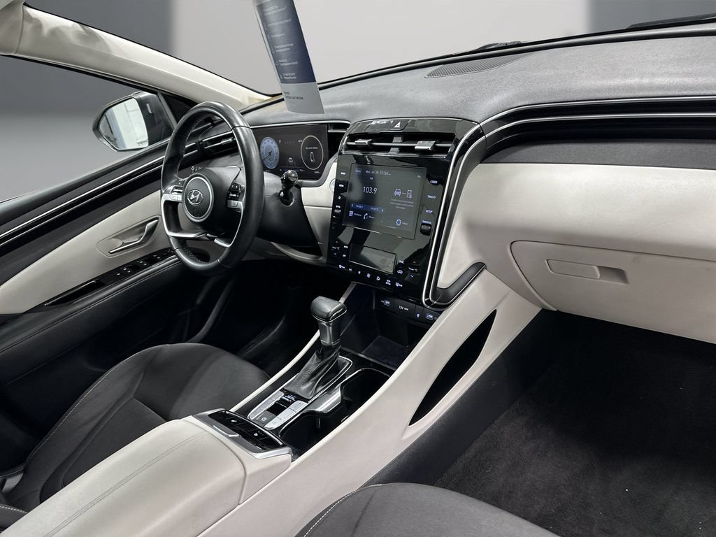 Certified 2022 Hyundai Tucson SEL w/ Convenience Package FWD image 17