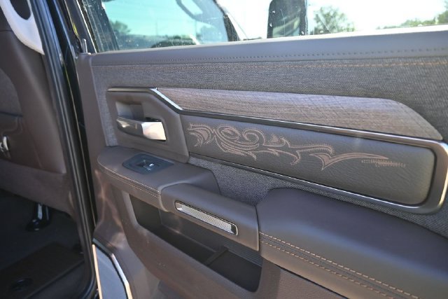 New 2026 RAM 3500 Longhorn AWD/4WD image 36