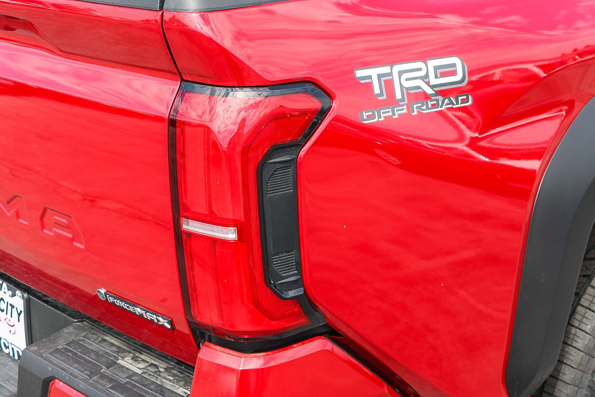 New 2025 Toyota Tacoma TRD Off-Road image 10