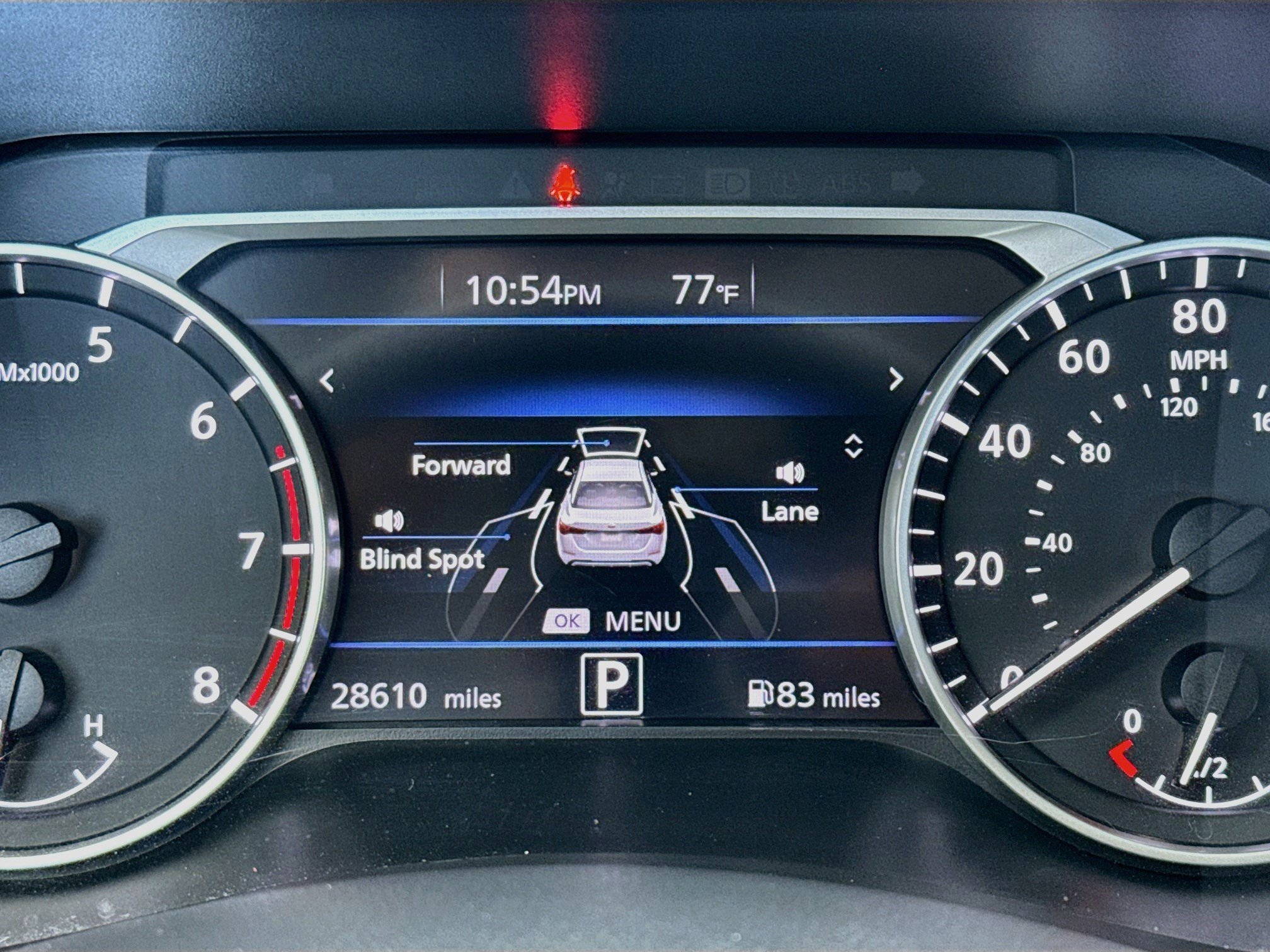 Used 2025 Nissan Sentra SR FWD image 8