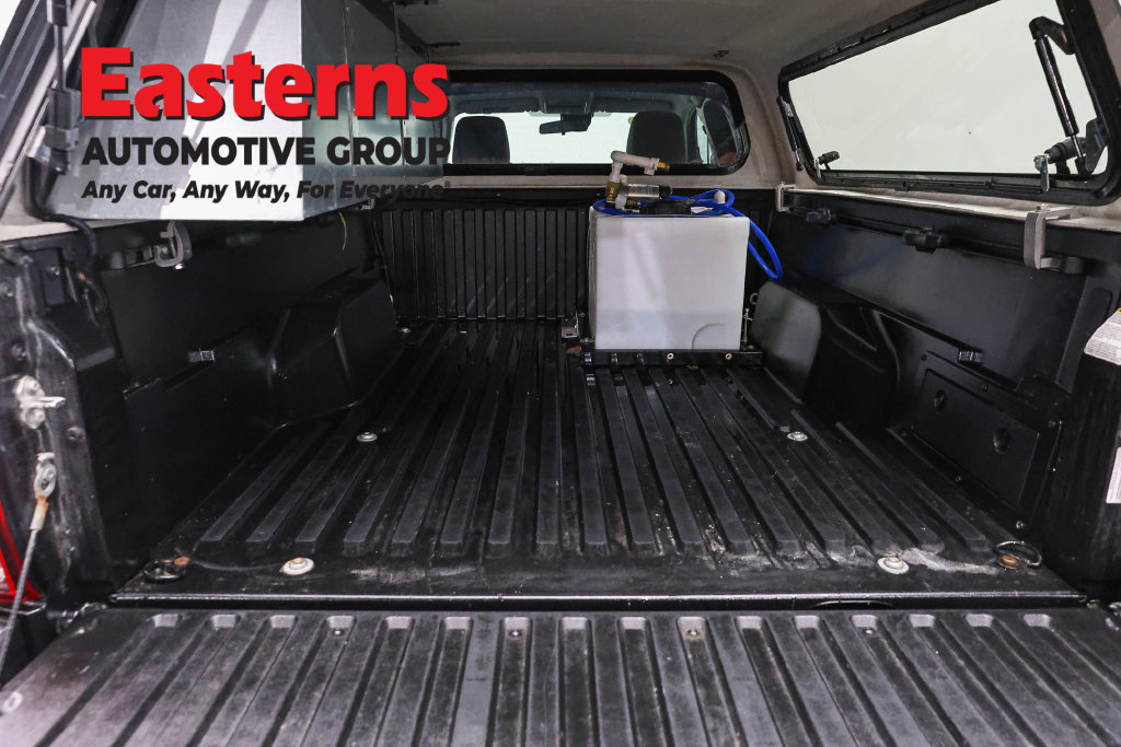 Used 2023 Toyota Tacoma SR AWD/4WD image 9