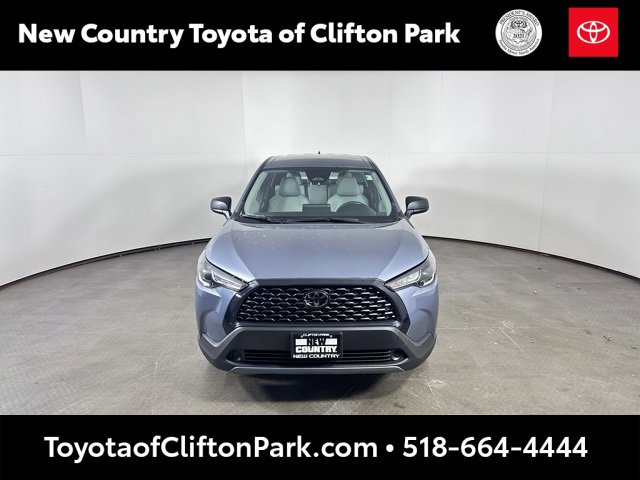Used 2023 Toyota Corolla Cross L image 8