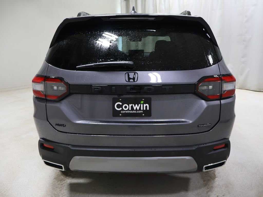 New 2026 Honda Pilot Touring image 6