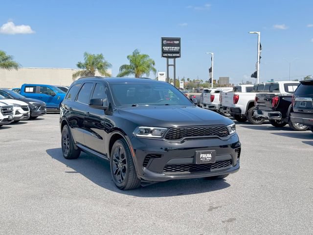 Used 2023 Dodge Durango GT w/ Blacktop Package RWD image 3