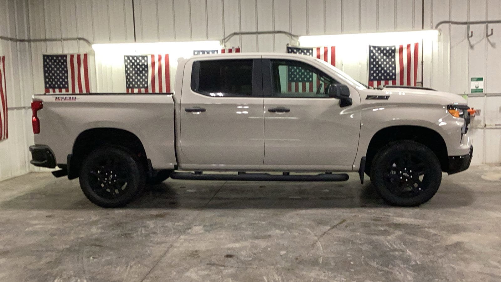 New 2026 Chevrolet Silverado 1500 Custom Trail Boss w/ Turbomax Blackout Package AWD/4WD image 17
