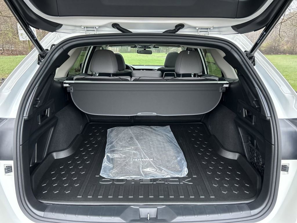 Certified 2025 Subaru Outback Premium AWD/4WD image 27