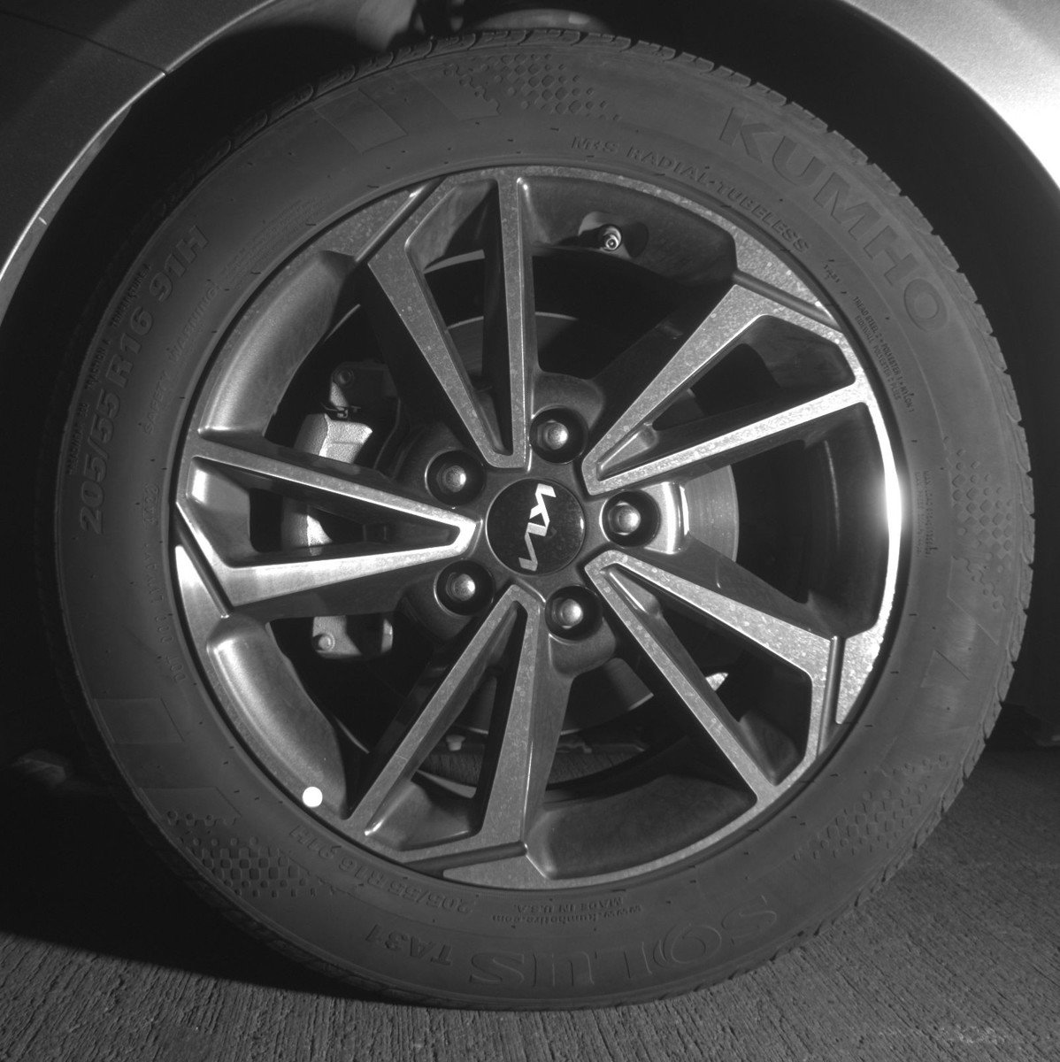 Used 2023 Kia Forte LXS FWD image 12