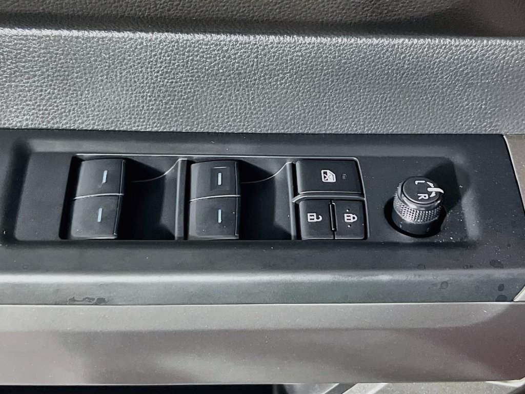 Used 2026 Toyota Tundra SR5 w/ SR5 Convenience Package RWD image 13