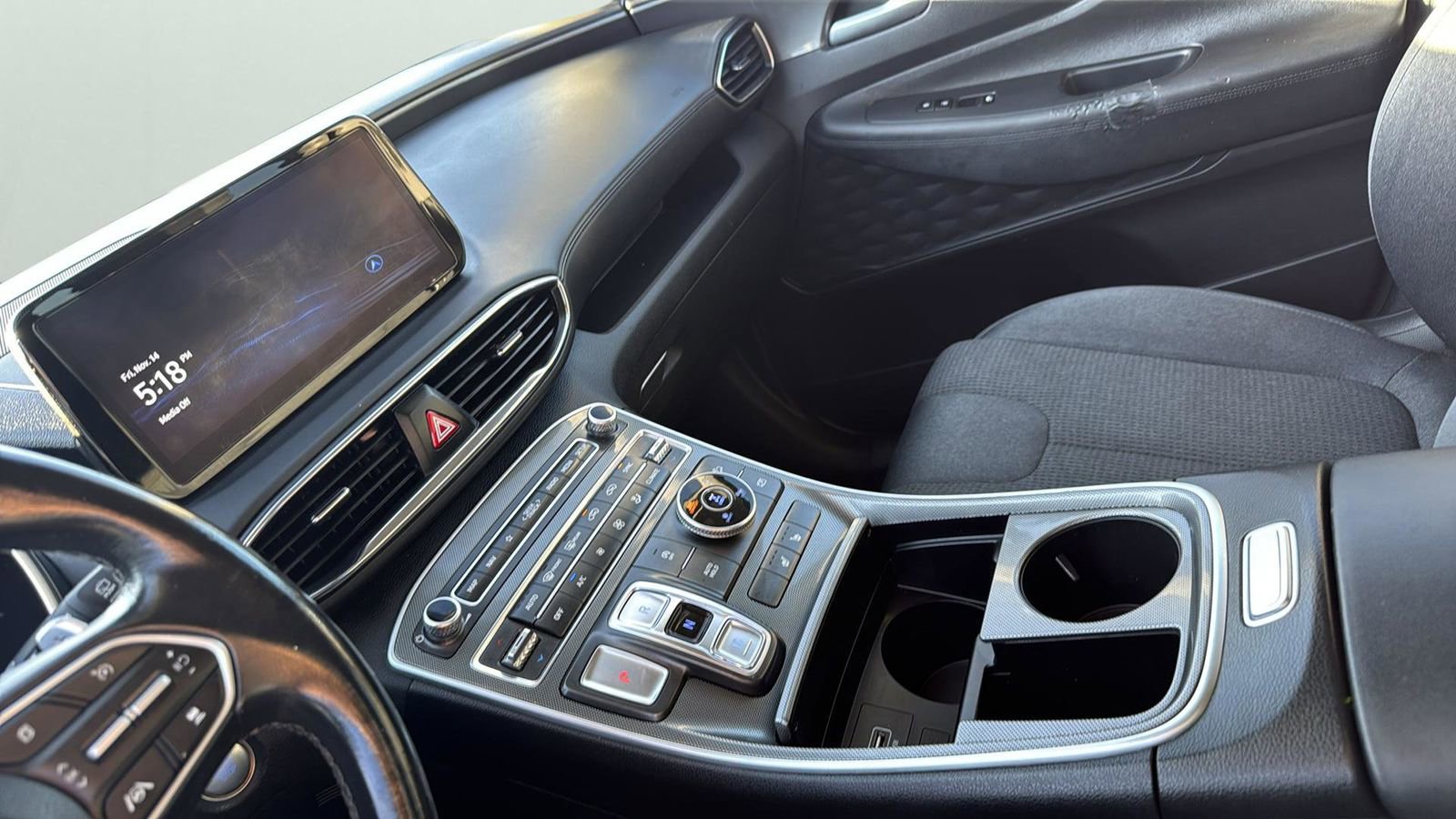 Used 2023 Hyundai Santa Fe SEL image 21