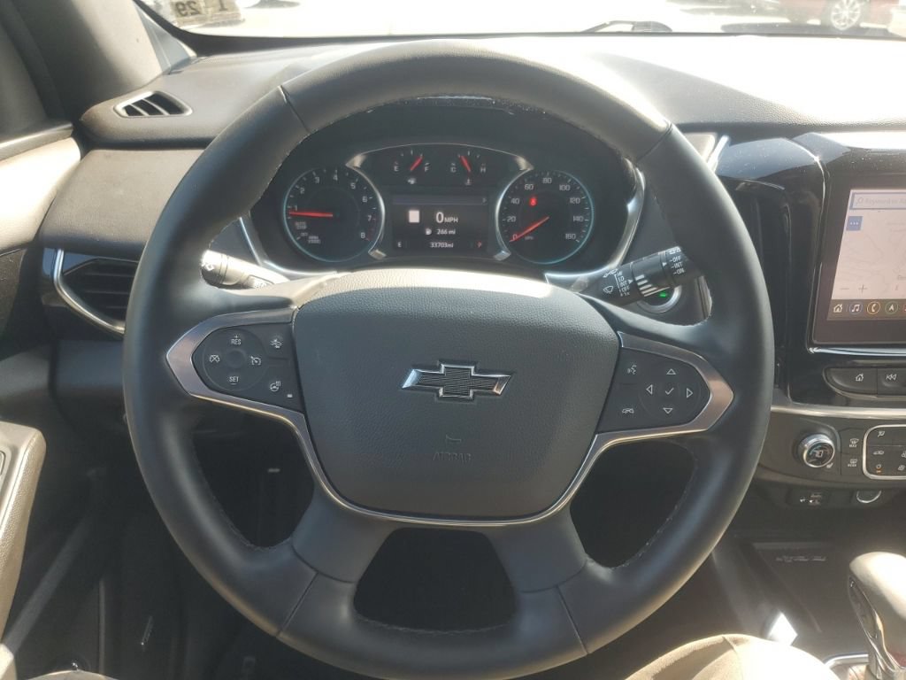 Used 2023 Chevrolet Traverse RS AWD/4WD image 27
