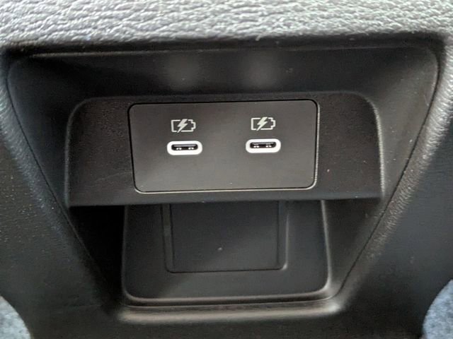 New 2026 Mitsubishi Outlander SEL image 18