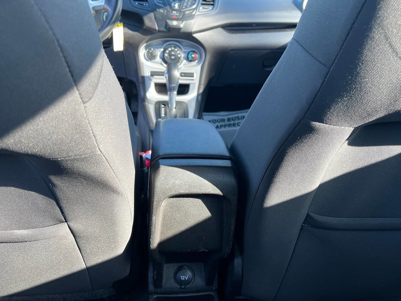 Used 2016 Ford Fiesta SE FWD image 16