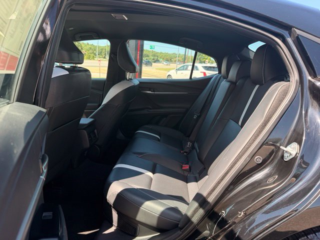Used 2025 Toyota Camry SE FWD image 13