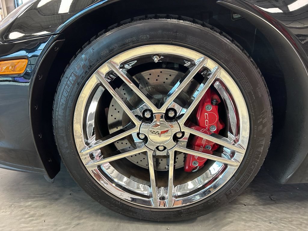 Used 2008 Chevrolet Corvette Z06 w/ Preferred Equipment Group RWD image 16