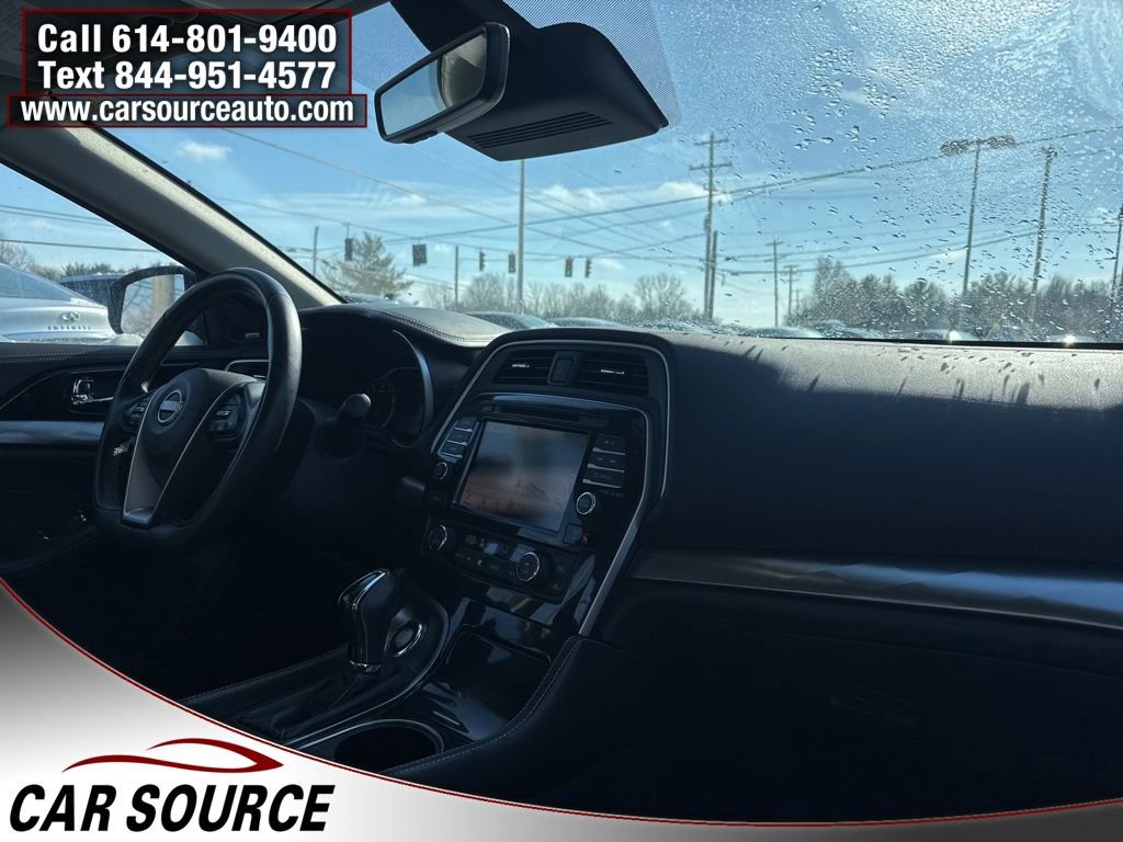 Used 2023 Nissan Maxima SL FWD image 45