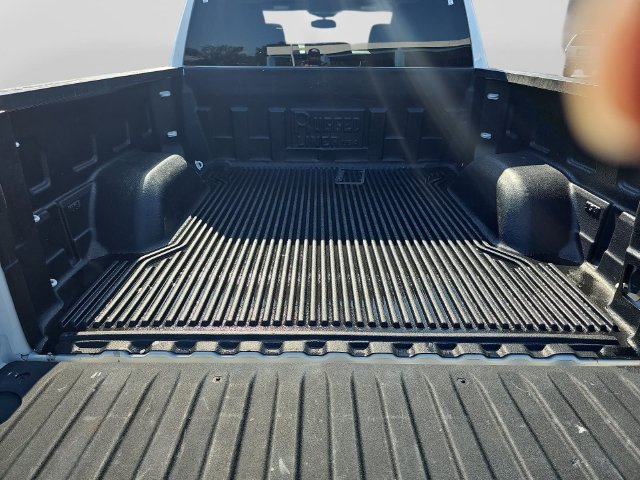 Used 2025 Chevrolet Silverado 1500 LT AWD/4WD image 16