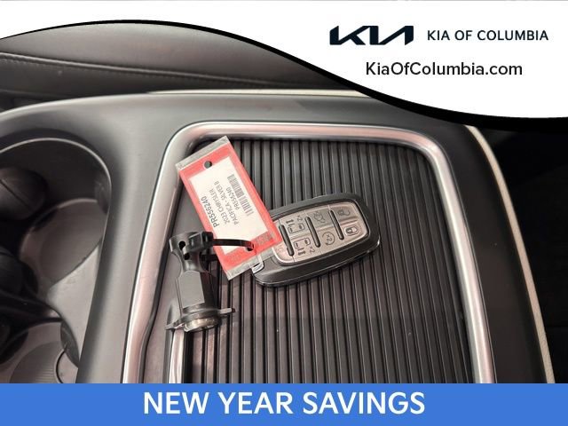 Used 2023 Chrysler Pacifica Touring-L image 28