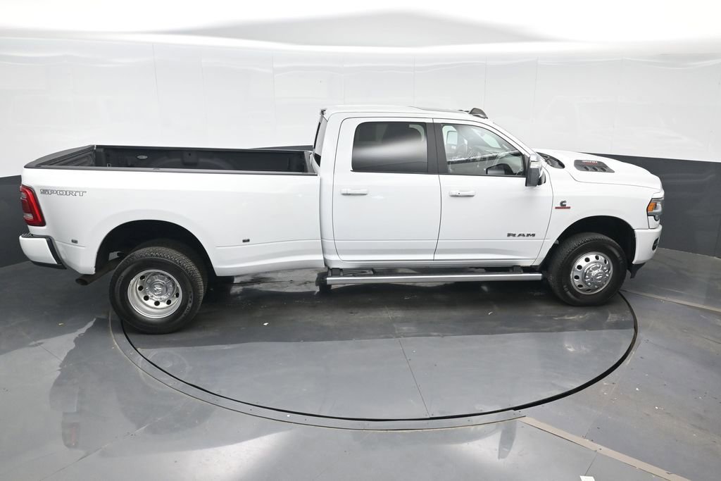 Used 2023 RAM 3500 Laramie image 33
