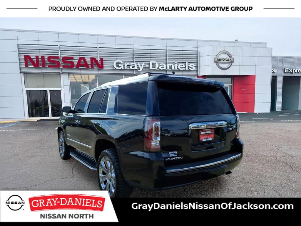 Used 2016 GMC Yukon Denali w/ Open Road Package AWD/4WD image 5