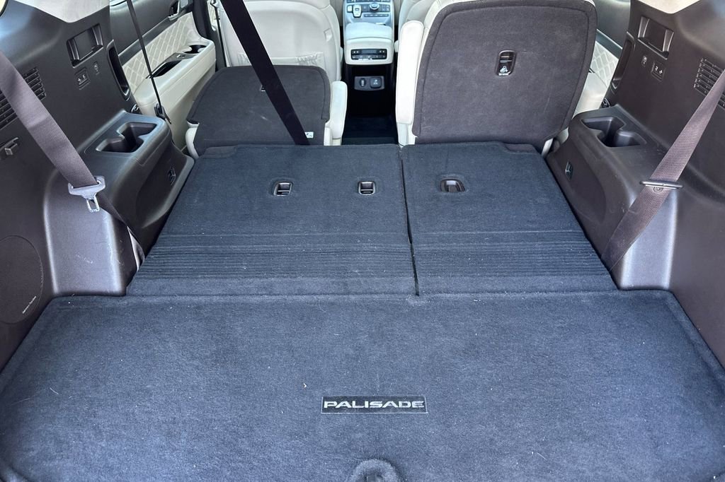 Used 2020 Hyundai Palisade Limited FWD image 16