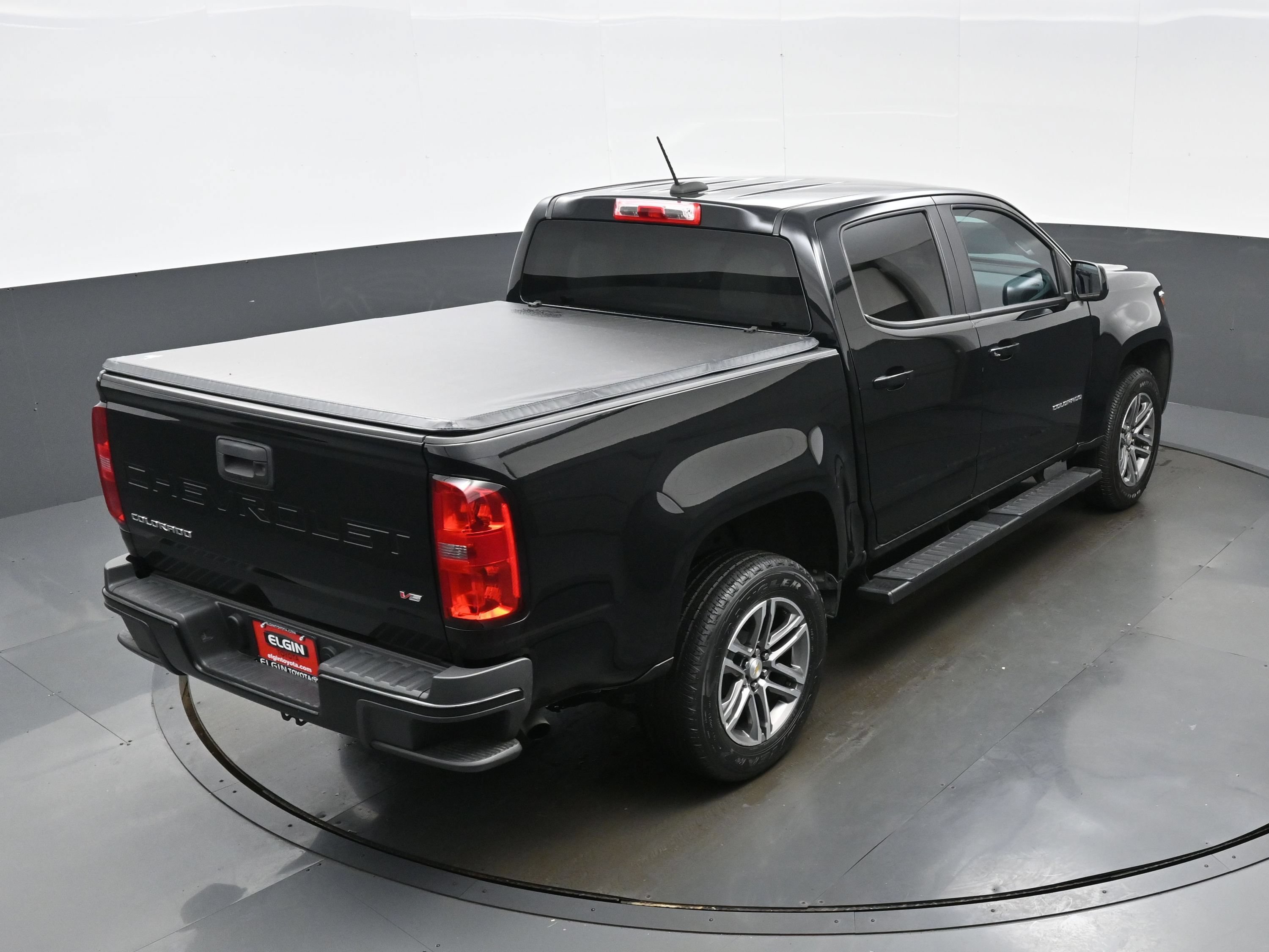 Used 2022 Chevrolet Colorado W/T w/ Custom Special Edition RWD image 38