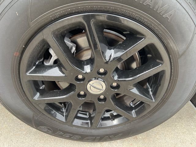 Certified 2024 Chrysler Pacifica Touring-L FWD image 7