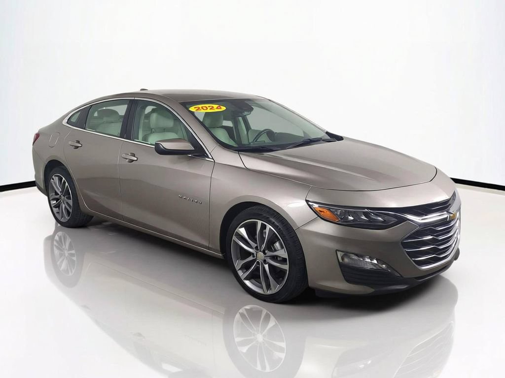 Used 2024 Chevrolet Malibu LT FWD image 2