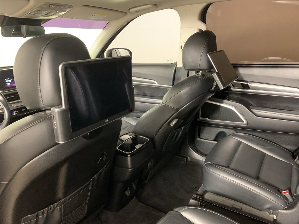Used 2022 Kia Telluride S image 35