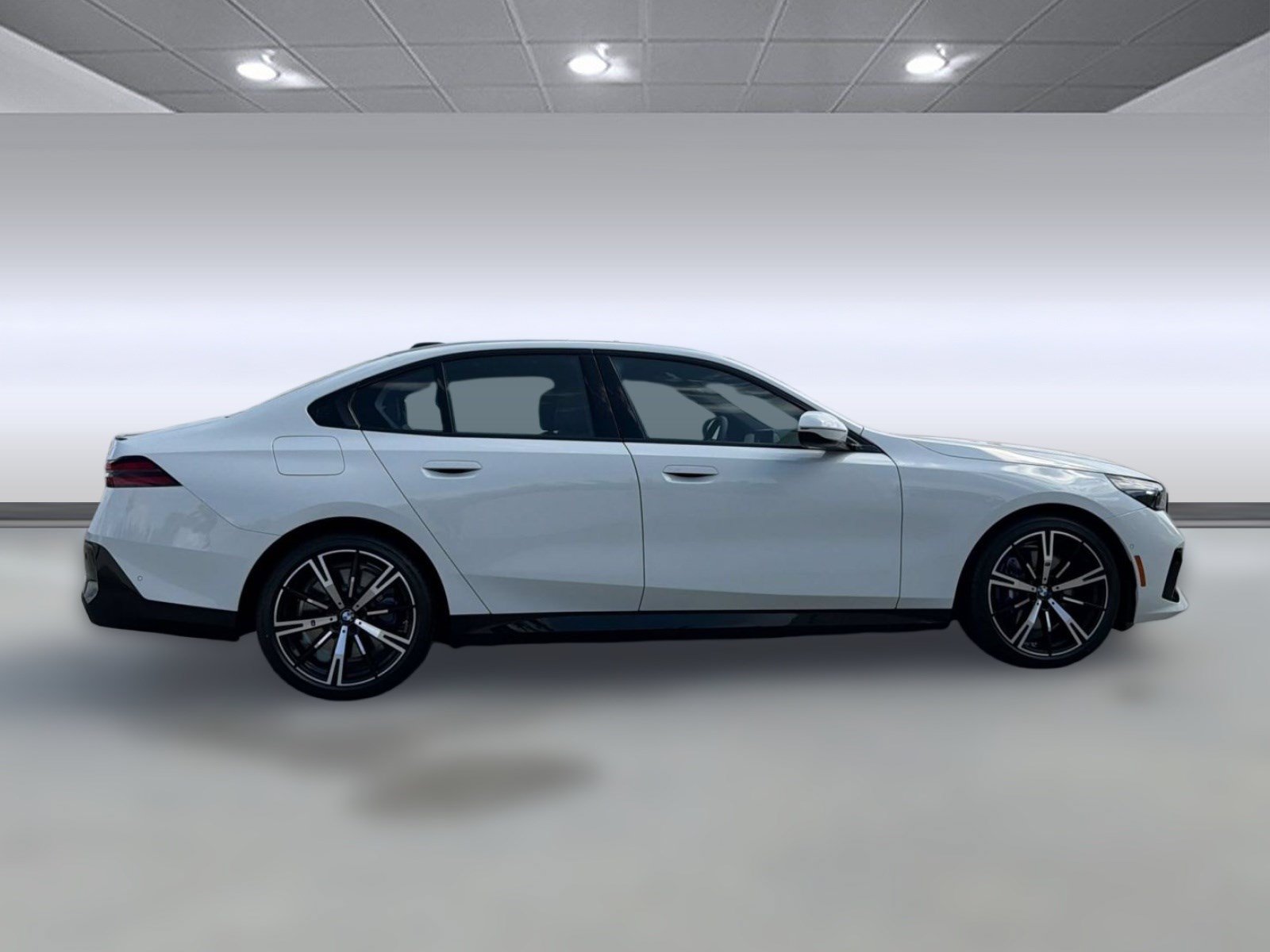 New 2027 BMW 550e xDrive w/ Executive Package AWD/4WD image 7