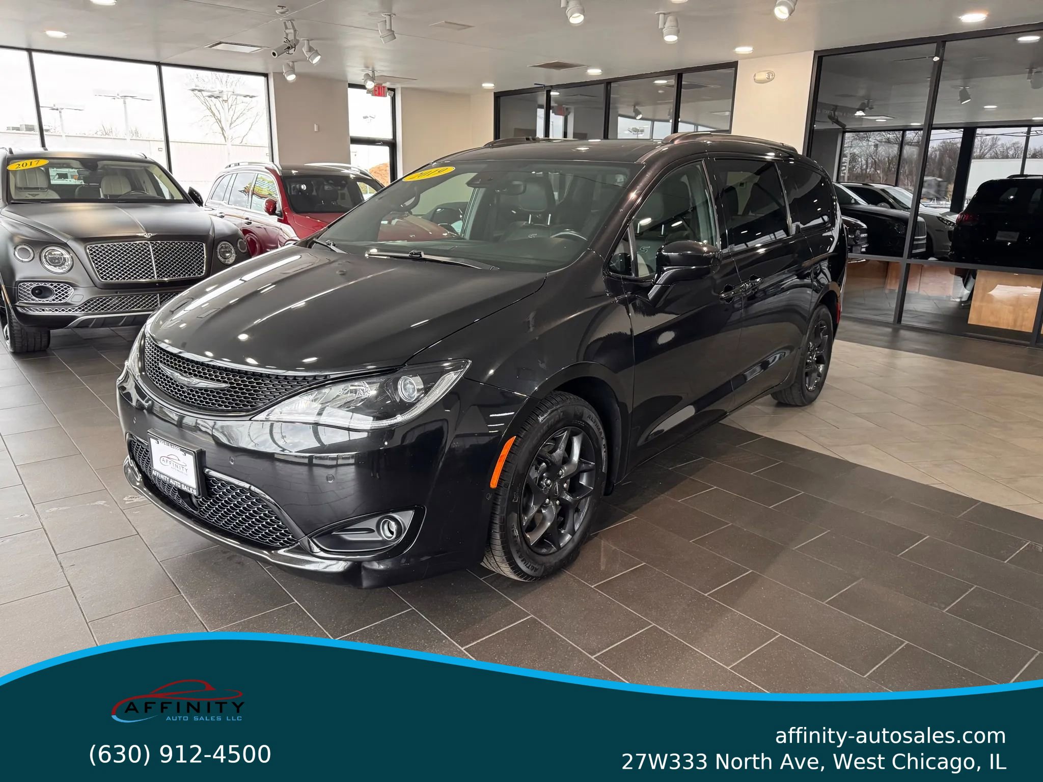 Used 2019 Chrysler Pacifica Touring-L Plus w/ Advanced Safetytec Group
