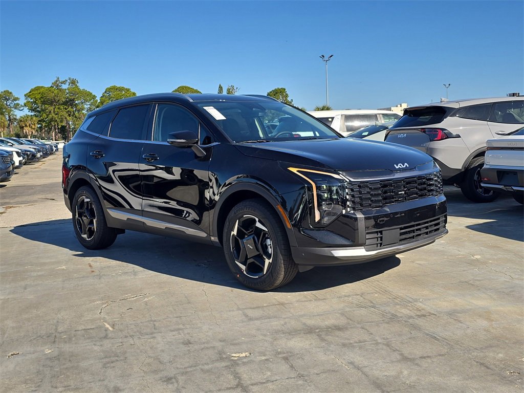 New 2026 Kia Sportage EX image 2