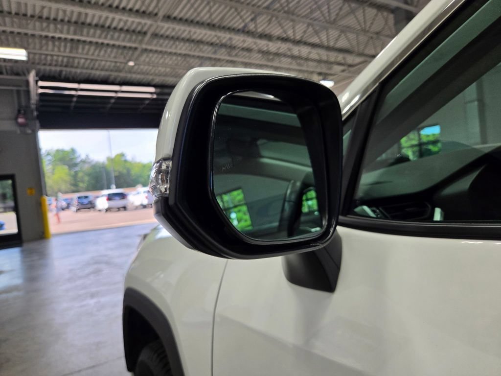 Used 2024 Toyota RAV4 XLE w/ Convenience Package AWD/4WD image 13