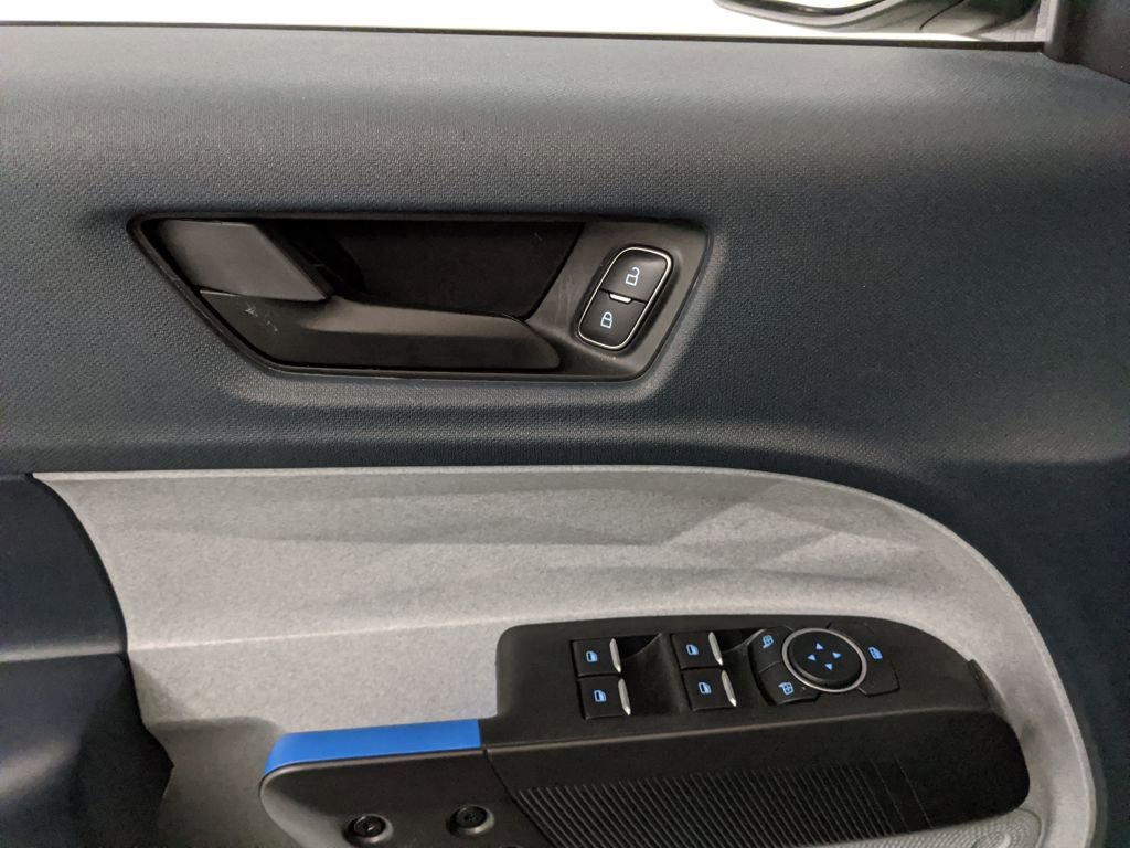 New 2025 Ford Maverick XLT w/ XLT Luxury Package image 21