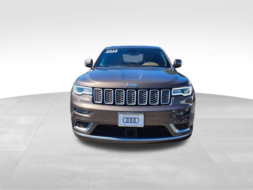 Used 2018 Jeep Grand Cherokee Summit w/ Platinum Series Group AWD/4WD image 2