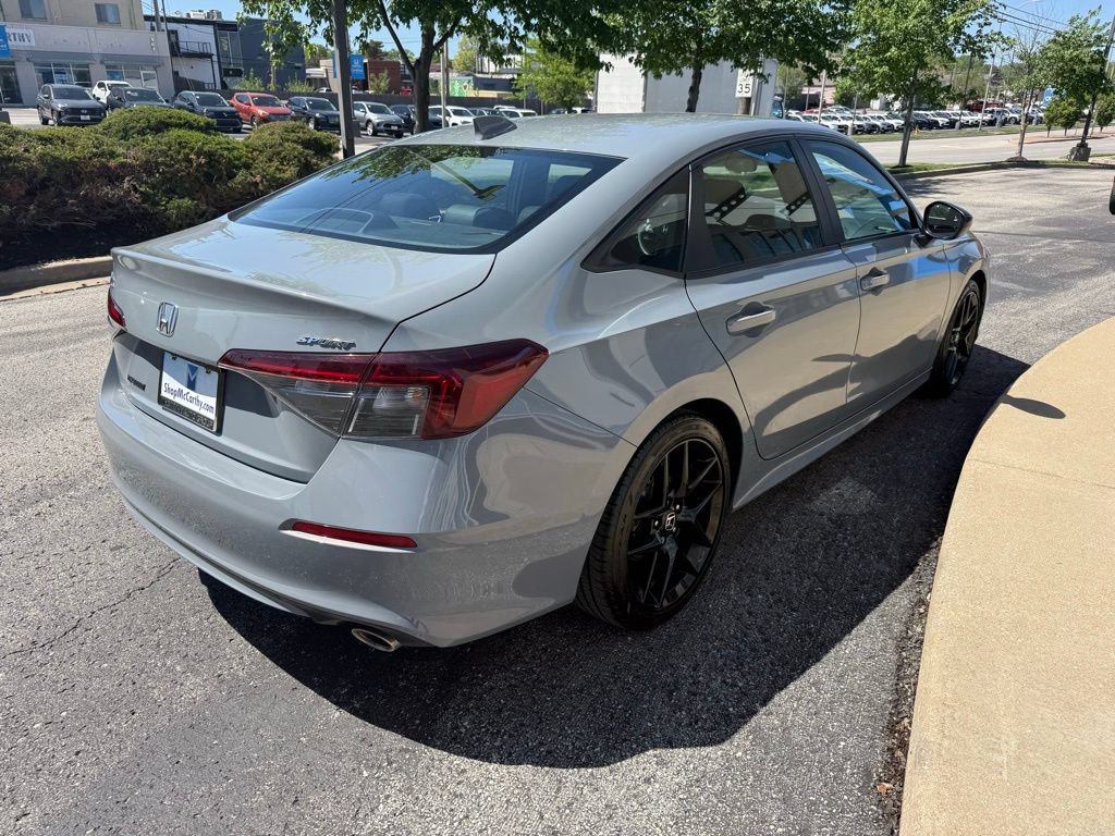 Used 2025 Honda Civic Sport image 10