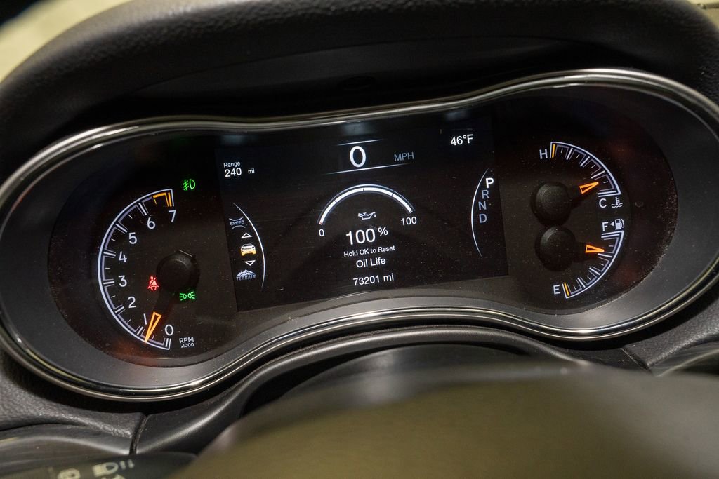 Used 2019 Jeep Grand Cherokee Limited w/ Trailer Tow Group IV image 19