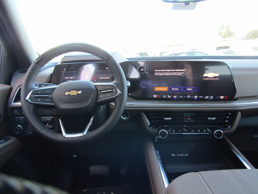 New 2026 Chevrolet Suburban High Country image 5