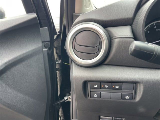 New 2025 Nissan Versa S w/ S Plus Package image 18