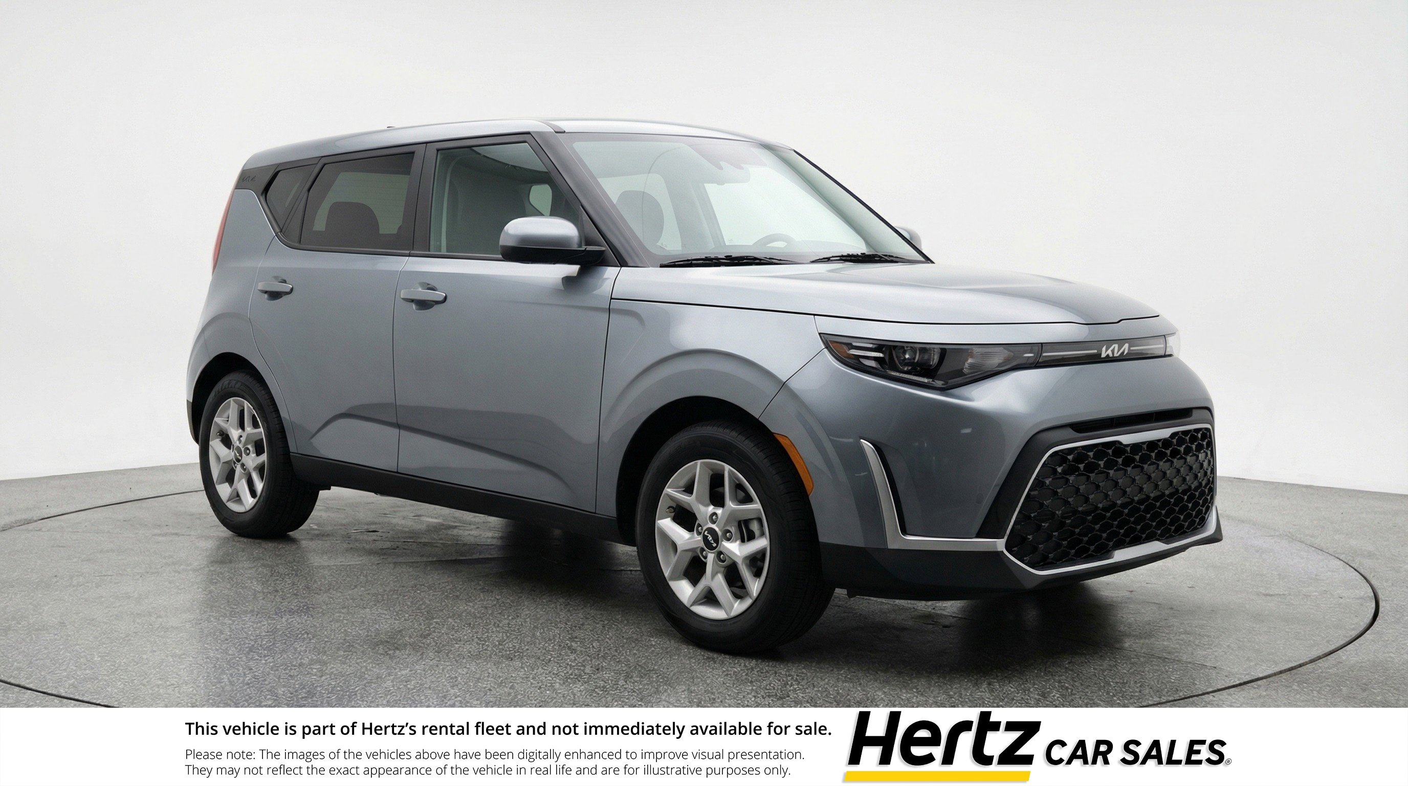 Used 2025 Kia Soul LX w/ LX Technology Package FWD image 1