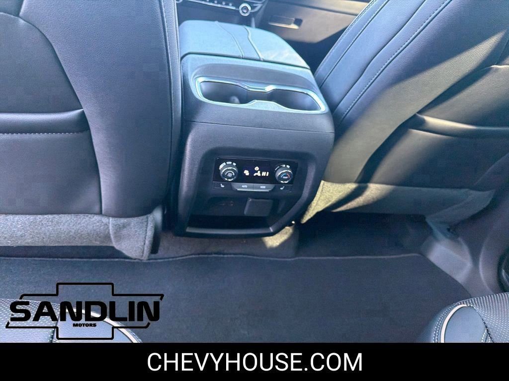 New 2026 Chevrolet Traverse High Country FWD image 27