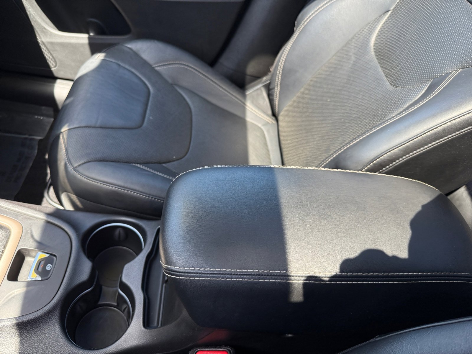 Used 2014 Jeep Cherokee Limited w/ Luxury Group FWD image 14