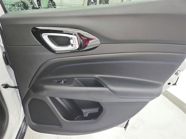 New 2026 Jeep Compass Latitude image 37