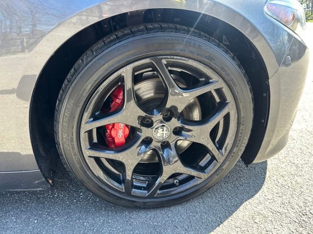 Used 2023 Alfa Romeo Giulia Ti w/ Active Assist Plus Package image 11