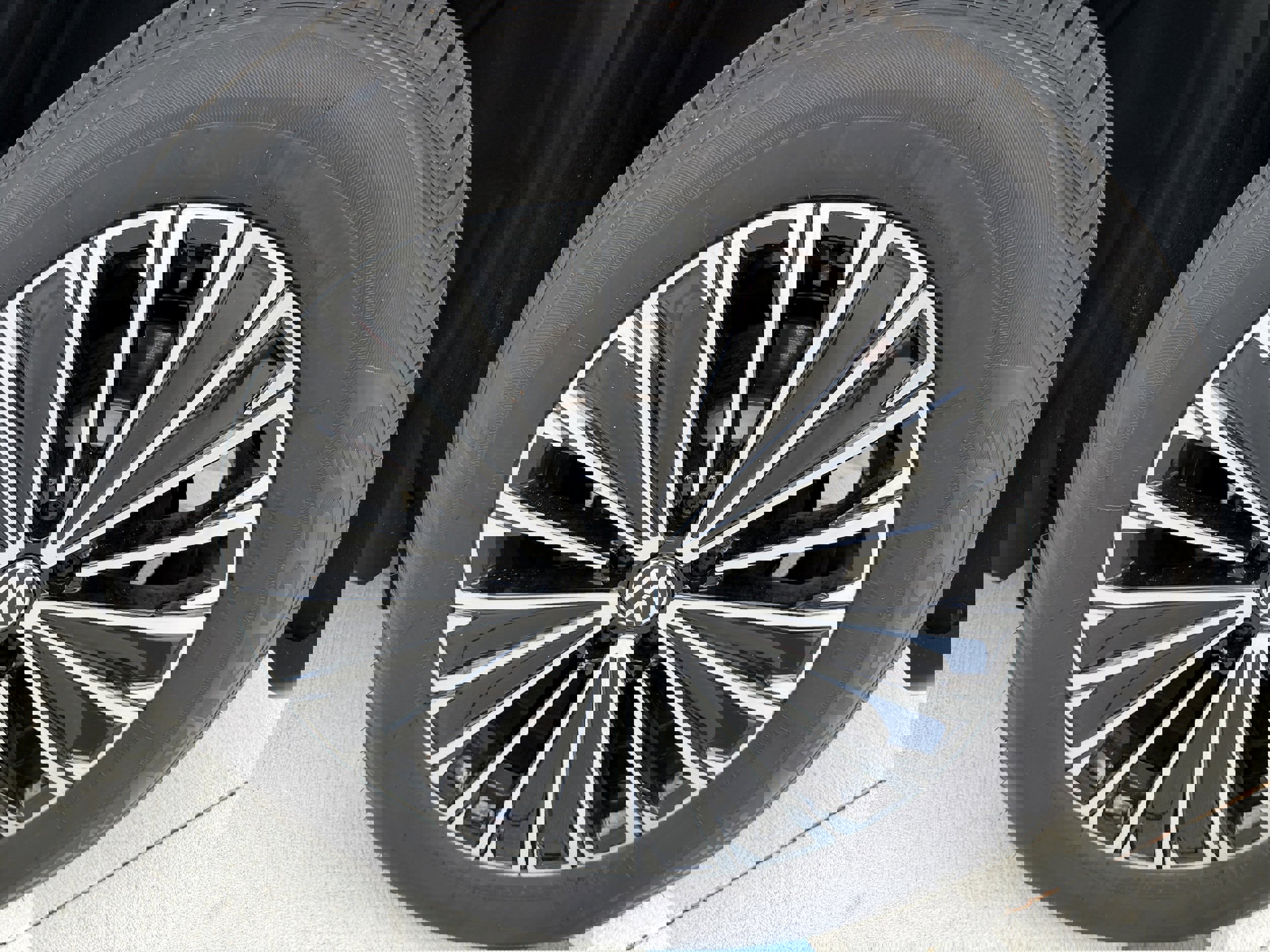 New 2026 Volkswagen Tiguan S image 29